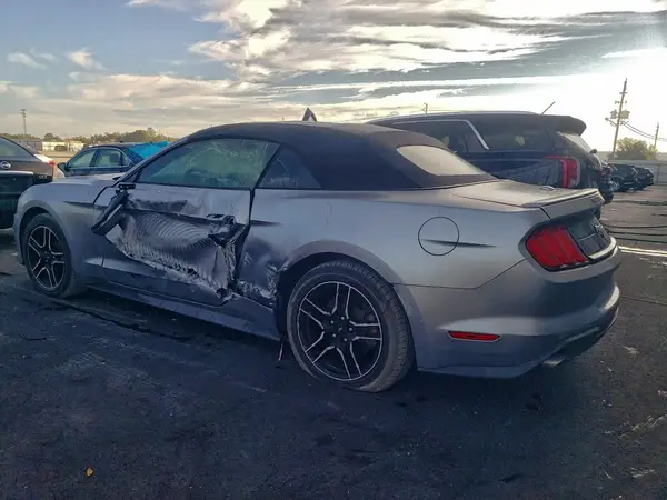 1FATP8UHXN5149202 2022 FORD MUSTANG - Image 2
