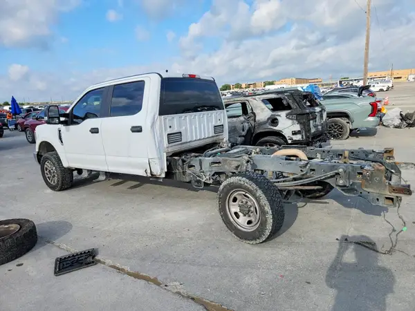 1FD7W2B66KED44136 2019 FORD F250 - Image 2