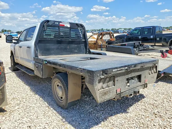 1FD7W2BT2RED05589 2024 FORD F250 - Image 2
