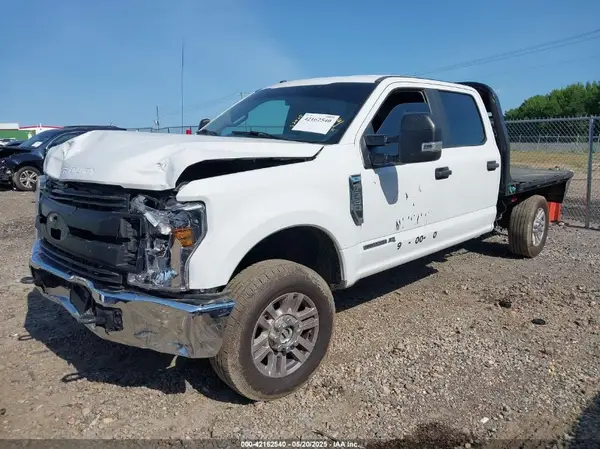 1FD7W2BT3KEE14424 2019 FORD F250 - Image 2