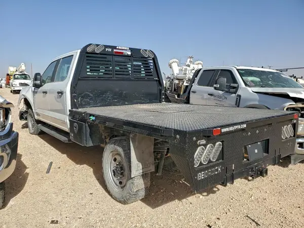 1FD7W2BT7RED05555 2024 FORD F250 - Image 2