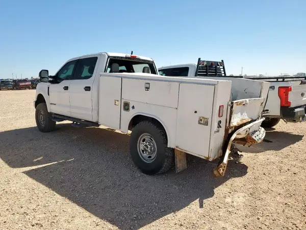 1FD7W2BTXKEC89860 2019 FORD F250 - Image 2