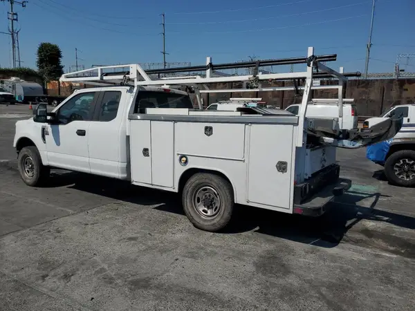 1FD7X2A61NEE43577 2022 FORD F250 - Image 2