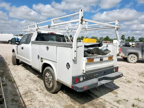 1FD7X2A67KEE42185 2019 FORD F250 - Image 2