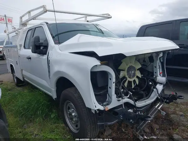 1FD7X2AA9REE90320 2024 FORD F250 - Image 1