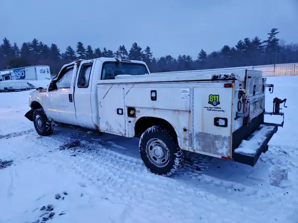 1FD7X2B69GEB64461 2016 FORD F250 - Image 2