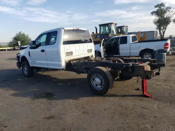 1FD7X2BT5JEC08663 2018 FORD F250 - Image 2