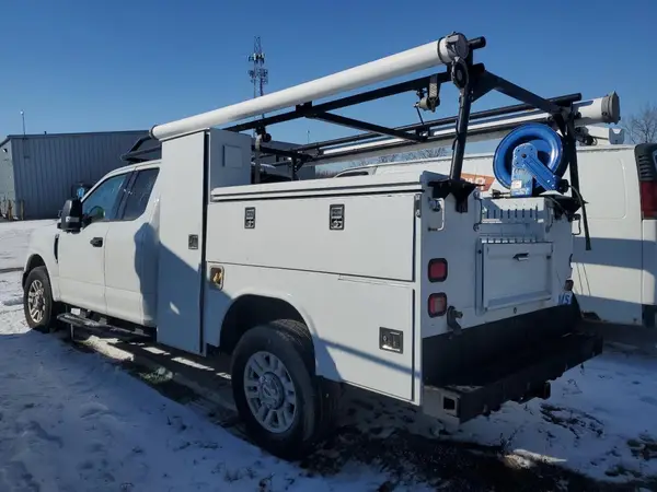 1FD7X3A60HEE28790 2017 FORD F350 - Image 2