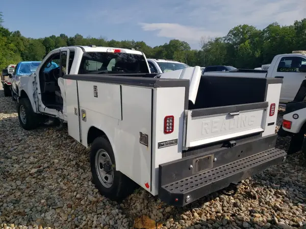 1FD7X3B67NED46825 2022 FORD F350 - Image 2