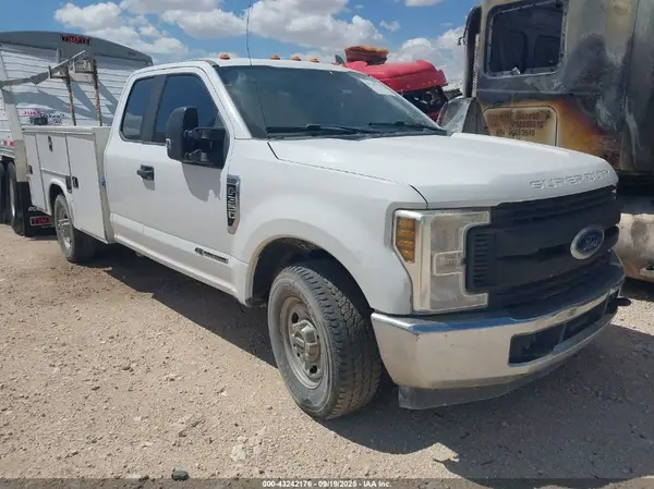 1FD7X3ET1KEF23222 2019 FORD F350 - Image 1