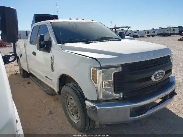 1FD7X3ET1KEF23236 2019 FORD F350 - Image 1