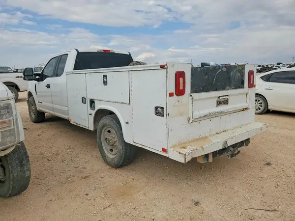 1FD7X3ET7KEC91256 2019 FORD F350 - Image 2