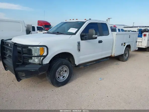1FD7X3F68HEB54361 2017 FORD F350 - Image 2