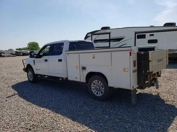 1FD8W3BT0KEG46621 2019 FORD F350 - Image 2
