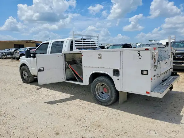 1FD8W3G66GEC18725 2016 FORD F350 - Image 2