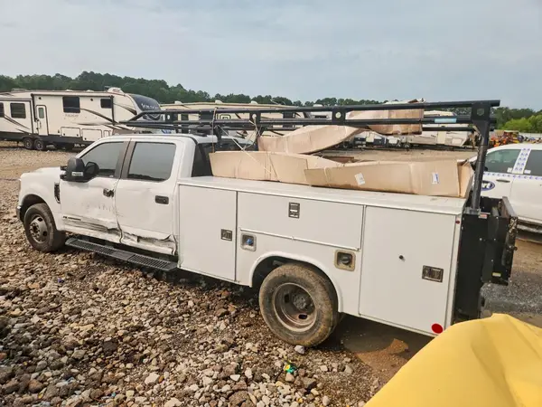 1FD8W3GT5NEC70916 2022 FORD F350 - Image 2