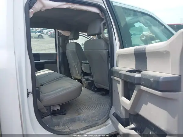 1FD8W3GTXHEC23000 2017 FORD F350 - Image 8