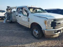 1FD8W3H62KED03424 2019 FORD F350