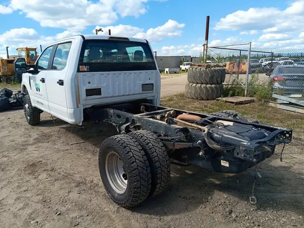 1FD8W3H63KEC09827 2019 FORD F350 - Image 2