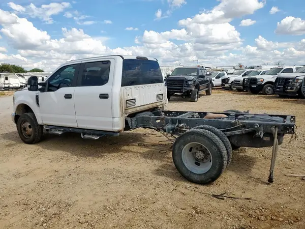 1FD8W3H66KEF39591 2019 FORD F350 - Image 2