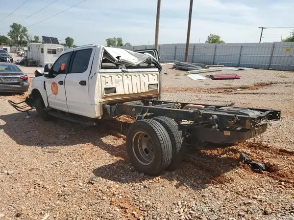 1FD8W3H69KEG02831 2019 FORD F350 - Image 2