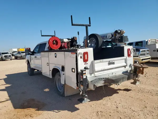 1FD8W3HN1PED65590 2023 FORD F350 - Image 2