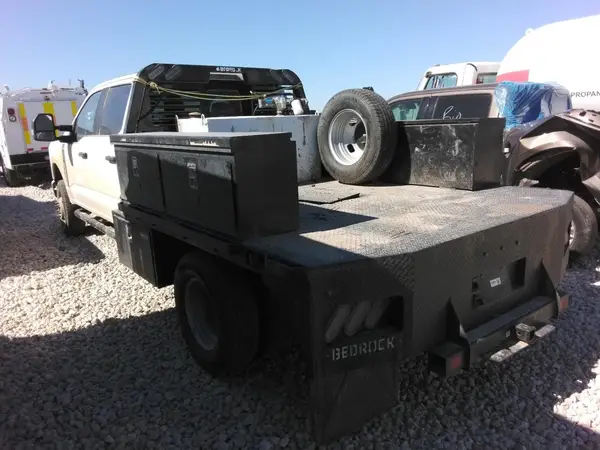 1FD8W3HN1REE66678 2024 FORD F350 - Image 2