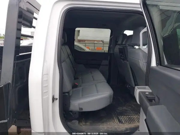 2024 FORD F350 auction photo 7