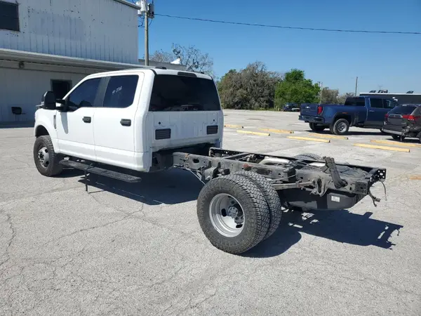 1FD8W3HN6NEE32990 2022 FORD F350 - Image 2