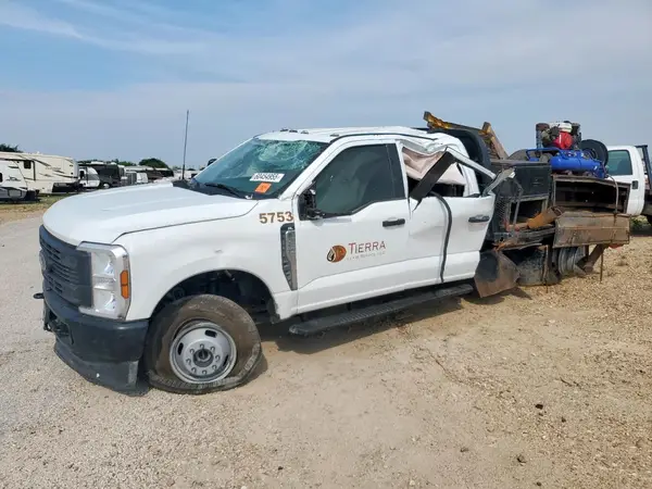 1FD8W3HN6REE65753 2024 FORD F350 - Image 1