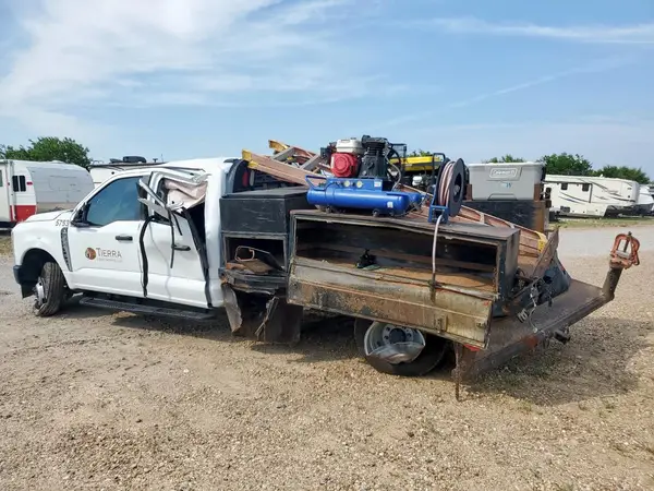 1FD8W3HN6REE65753 2024 FORD F350 - Image 2