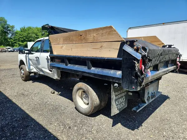 1FD8W3HNXREF66309 2024 FORD F350 - Image 2