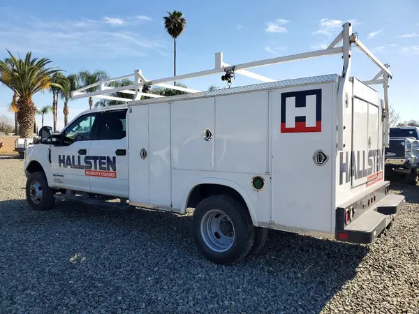 1FD8W3HT0JEC42000 2018 FORD F350 - Image 2