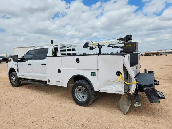 1FD8W3HT1REC96479 2024 FORD F350 - Image 2