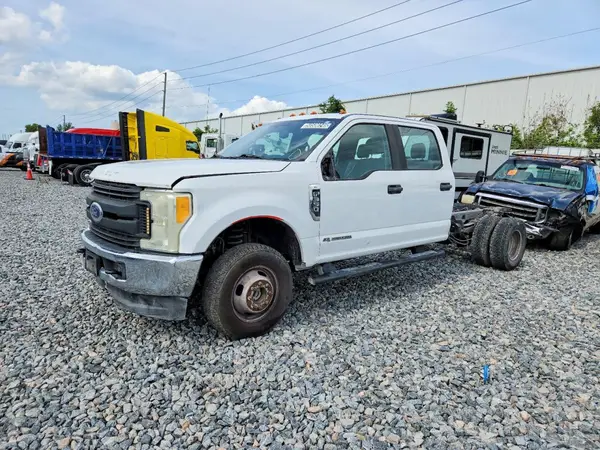 1FD8W3HT3HEB86693 2017 FORD F350 - Image 2