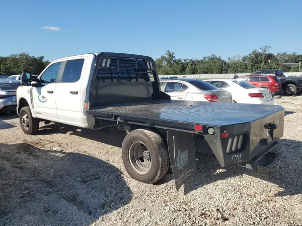 1FD8W3HT3REC67453 2024 FORD F350 - Image 2