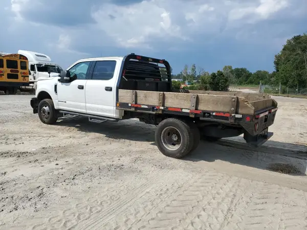 1FD8W3HT4JEB72369 2018 FORD F350 - Image 2