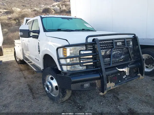 1FD8W3HT4JEC58619 2018 FORD F350 - Image 1