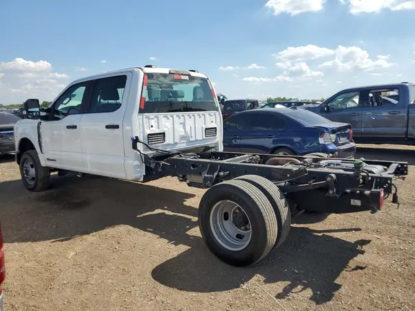 1FD8W3HT4PEC02043 2023 FORD F350 - Image 2