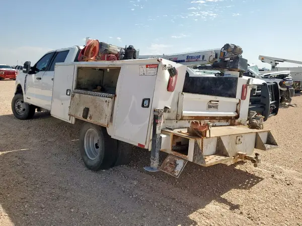 1FD8W3HT4PED67977 2023 FORD F350 - Image 2