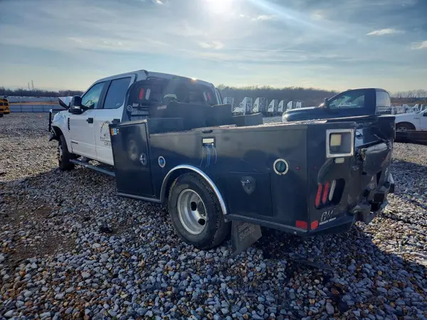 1FD8W3HT6JEB16062 2018 FORD F350 - Image 2