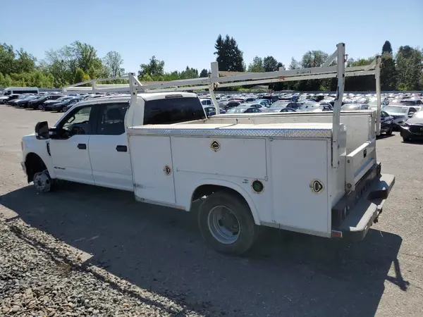1FD8W3HT6JEB39471 2018 FORD F350 - Image 2