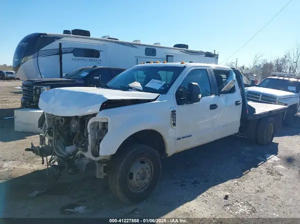 1FD8W3HT6KEE14466 2019 FORD F350 - Image 2