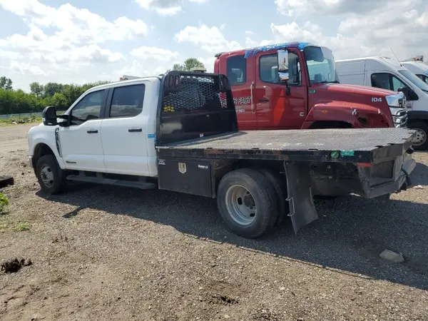 1FD8W3HT6PEC73020 2023 FORD F350 - Image 2