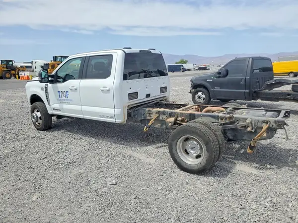 1FD8W3HT6SEC59434 2025 FORD F350 - Image 2