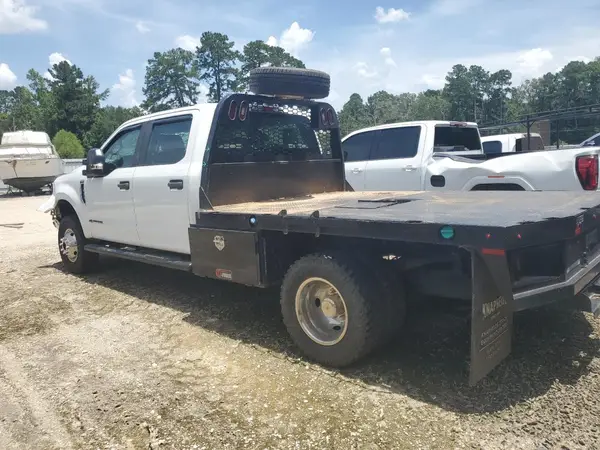 1FD8W3HT7JEB13607 2018 FORD F350 - Image 2