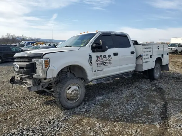 1FD8W3HT8KEG78790 2019 FORD F350 - Image 1