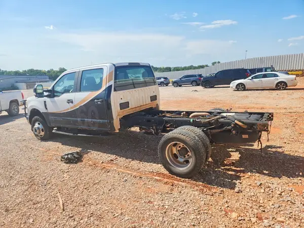 1FD8W3HT9HEC08020 2017 FORD F350 - Image 2