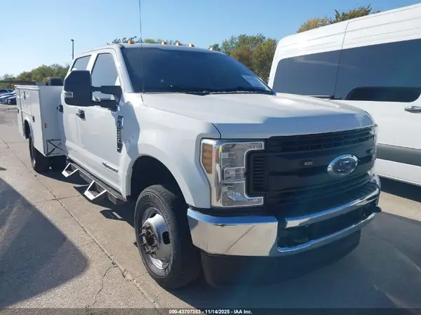 1FD8W3HT9KEG78703 2019 FORD F350 - Image 1
