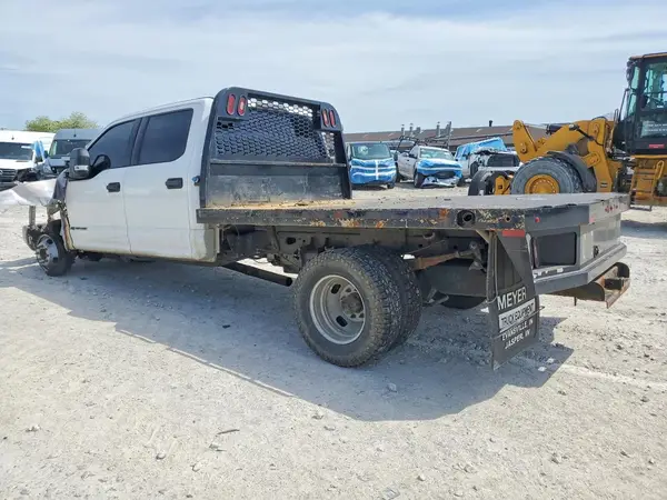 1FD8W3HTXKEC68878 2019 FORD F350 - Image 2